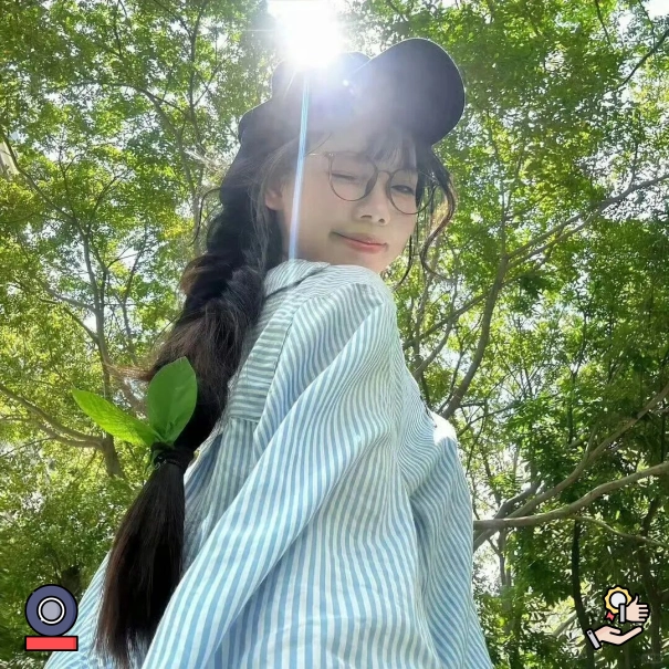 黄静女士
